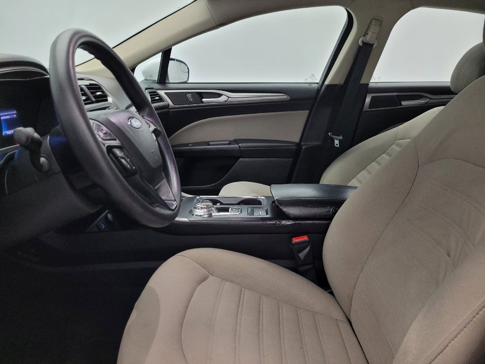 Used 2017 Ford Fusion S image 17