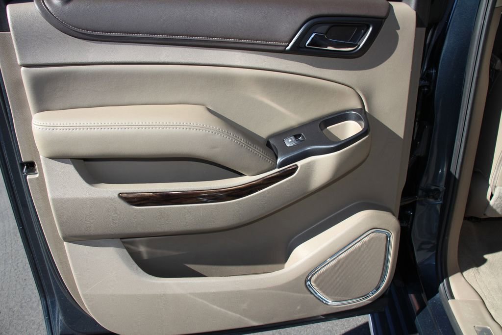 Used 2020 GMC Yukon XL SLT w/ Premium Edition image 20