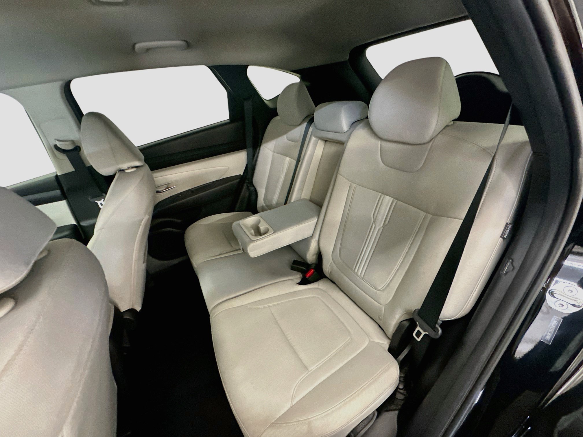 Used 2025 Hyundai Tucson SEL AWD/4WD image 28