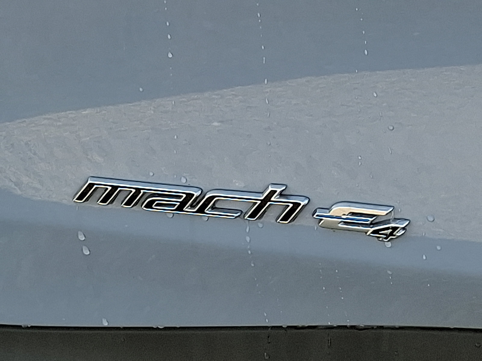 Used 2025 Ford Mustang Mach-E Select AWD/4WD image 29