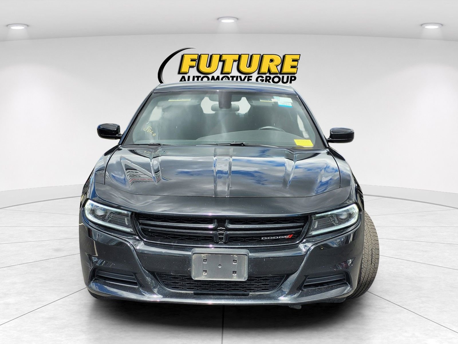 Used 2023 Dodge Charger SXT image 4
