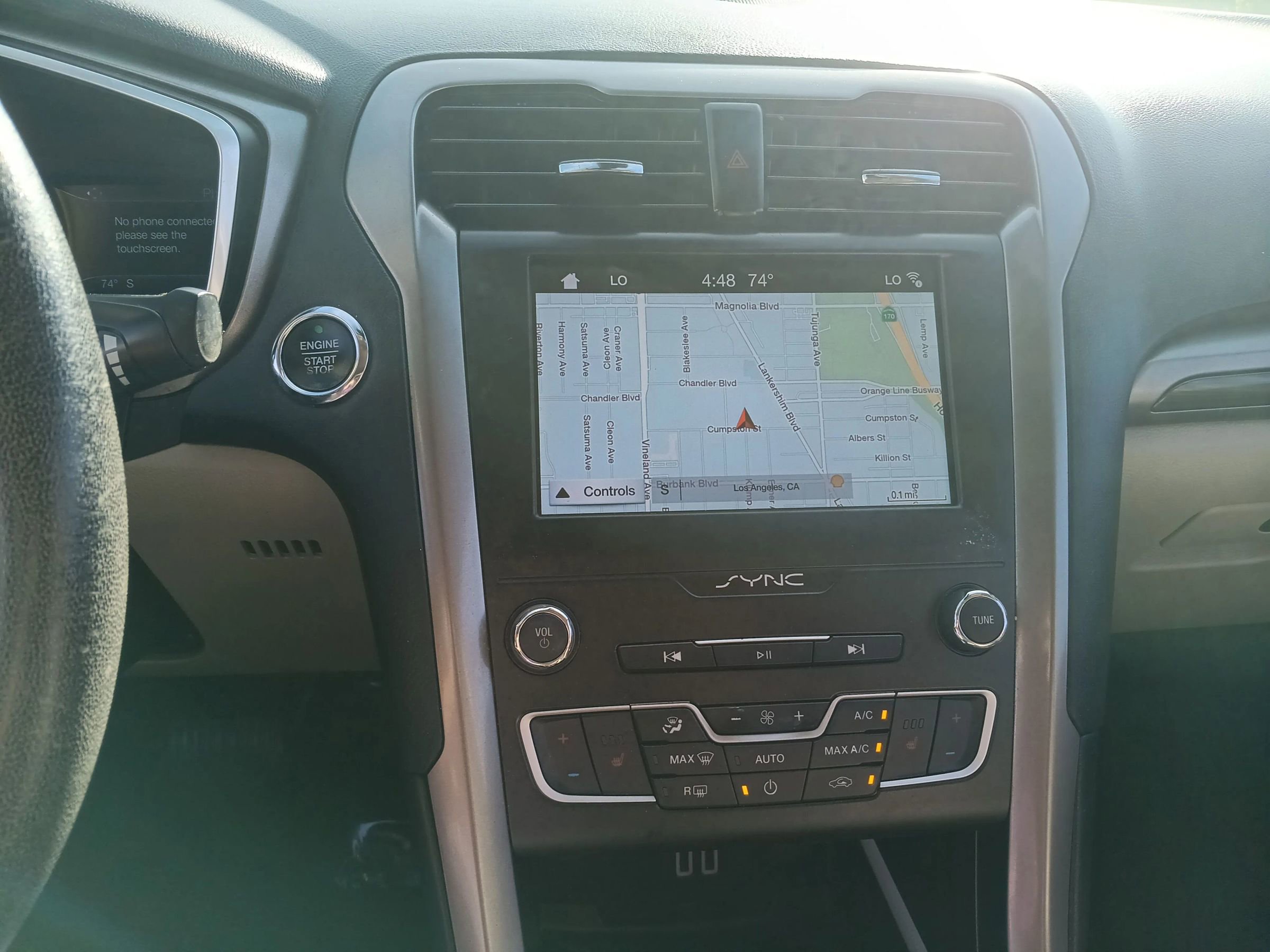 Used 2019 Ford Fusion SEL image 18