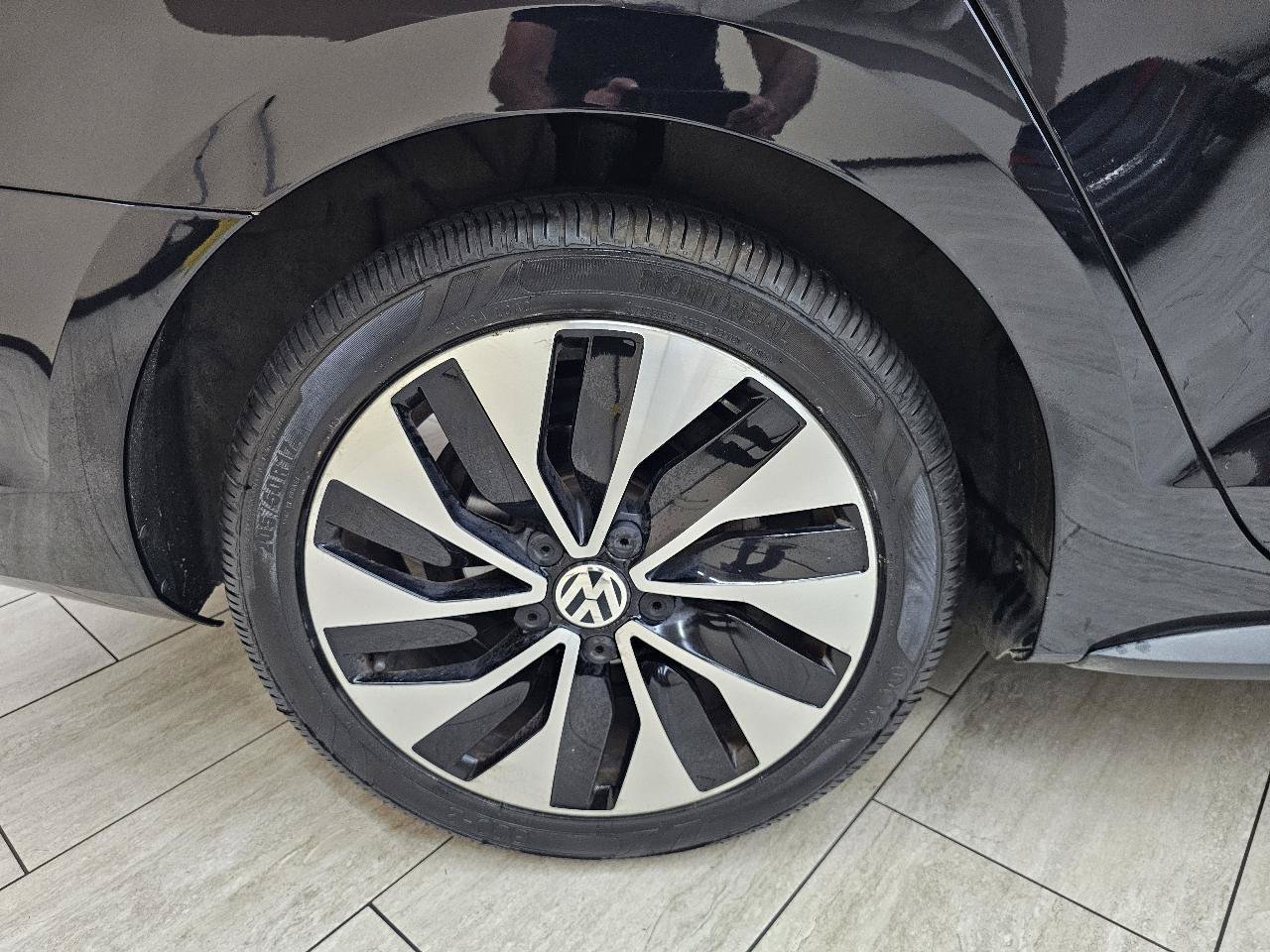 Used 2016 Volkswagen Jetta SEL Premium FWD image 37