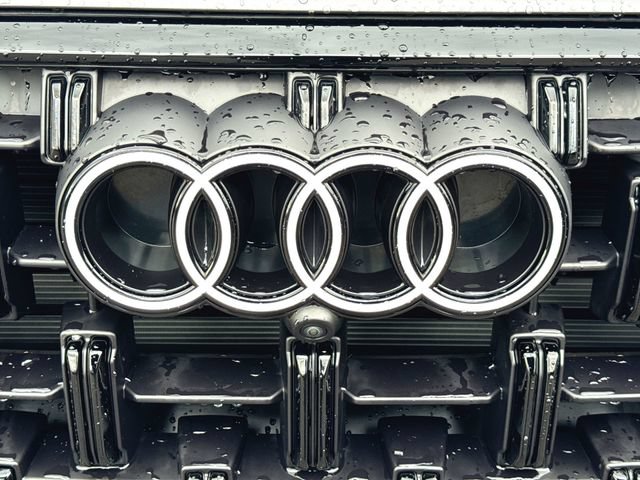 Used 2025 Audi Q7 2.0T Premium Plus w/ Premium Plus Package AWD/4WD image 32