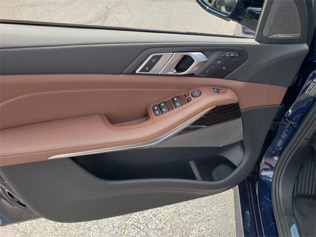New 2026 BMW X7 xDrive40i w/ M Sport Package image 11