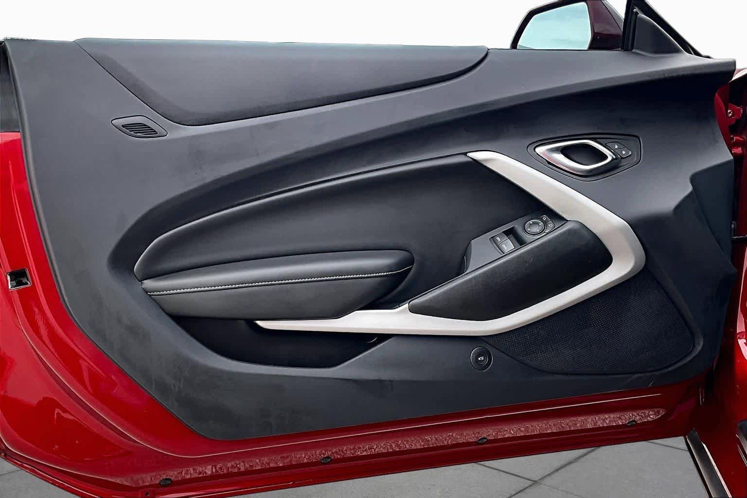 Used 2023 Chevrolet Camaro LT RWD image 21