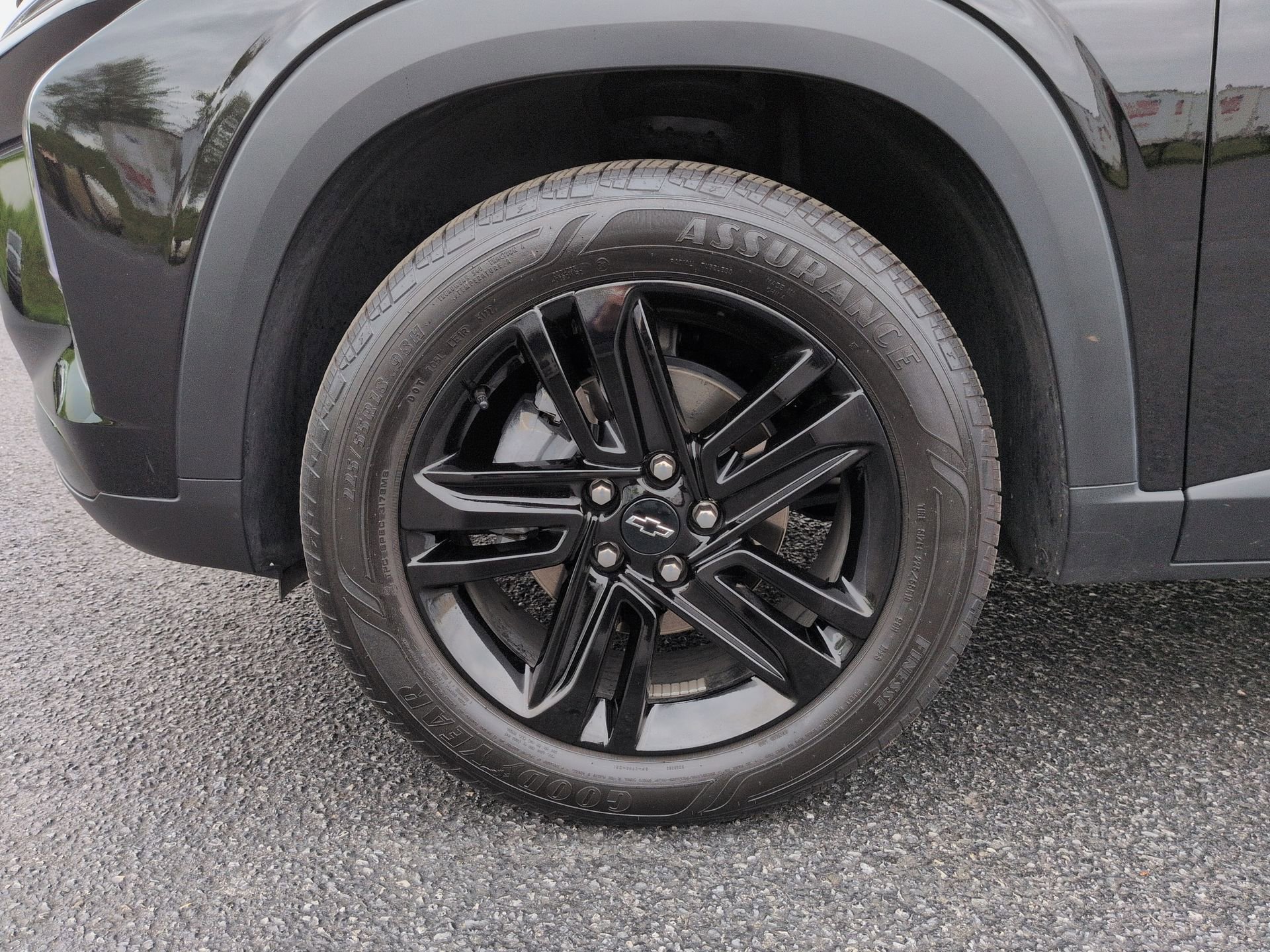 Certified 2024 Chevrolet Trax ACTIV w/ Sunroof Package FWD image 32