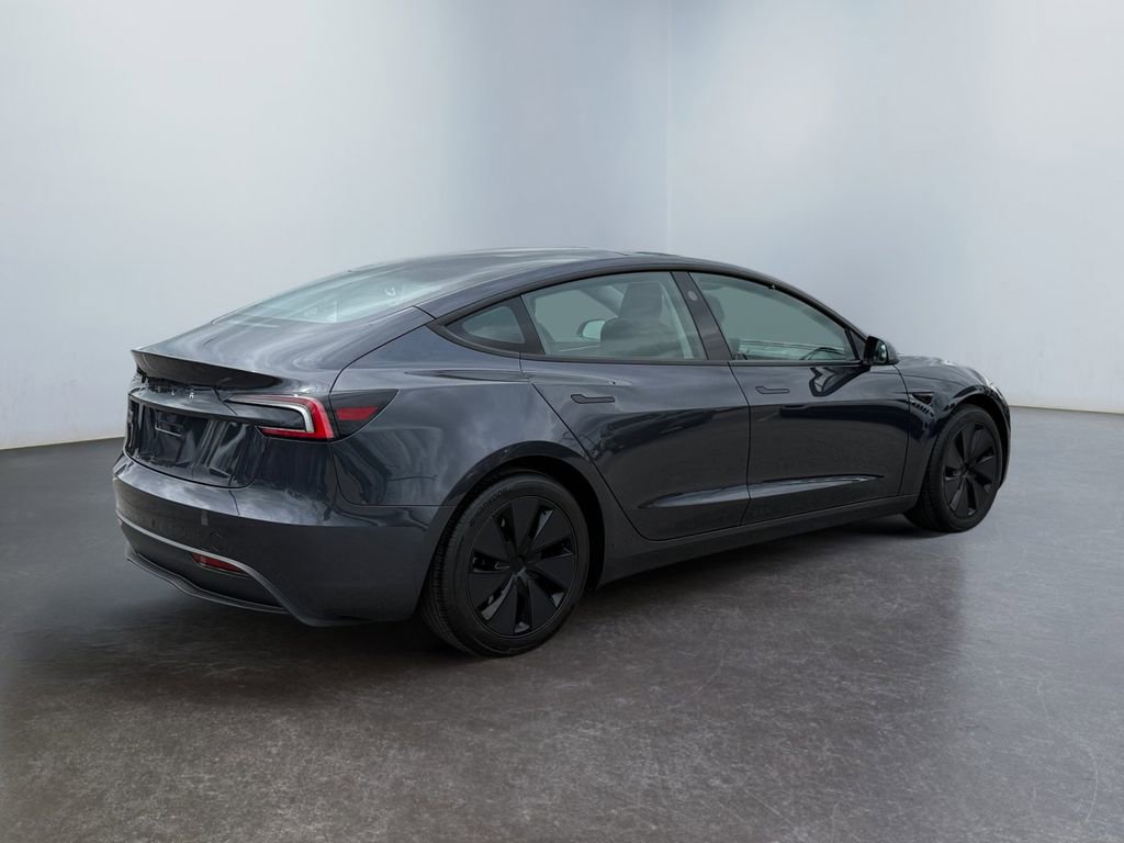 Used 2024 Tesla Model 3 Long Range RWD image 3