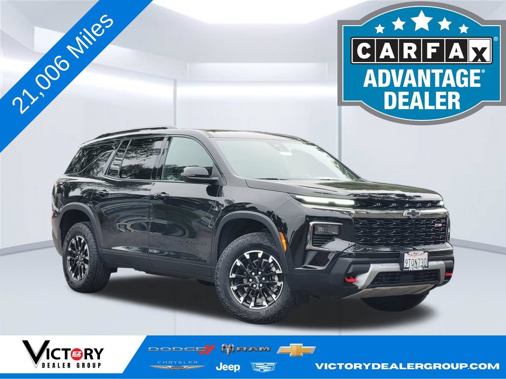 Used 2025 Chevrolet Traverse Z71