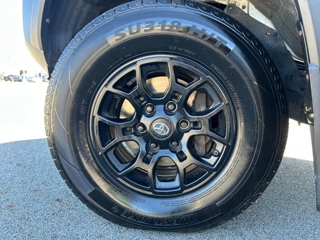 Used 2021 Toyota Tacoma SR w/ SX Package AWD/4WD image 27