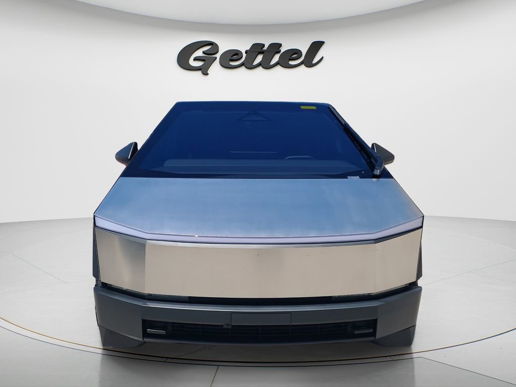 Used 2024 Tesla Cybertruck AWD Crew Cab image 2