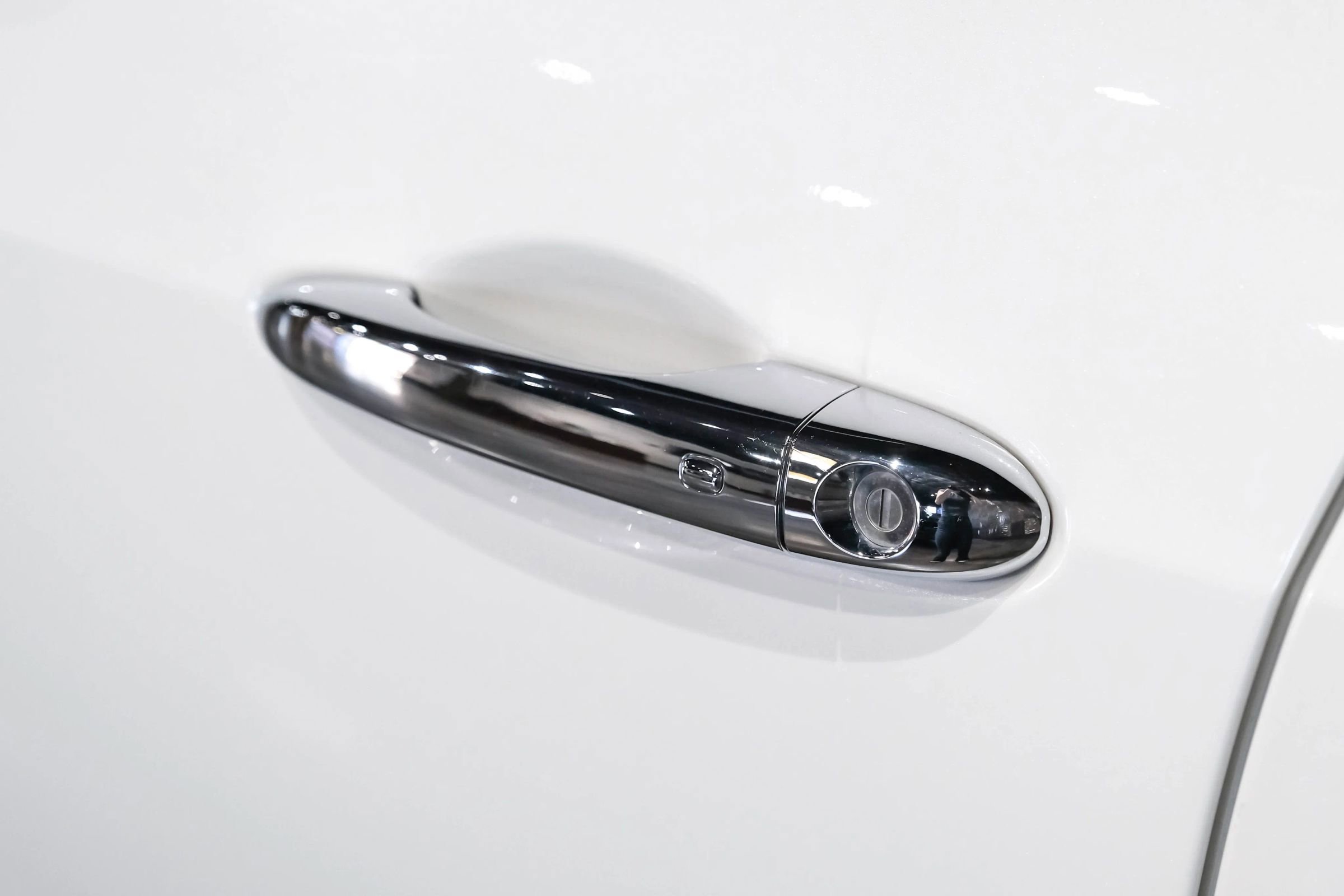 Used 2016 Maserati Ghibli S image 39