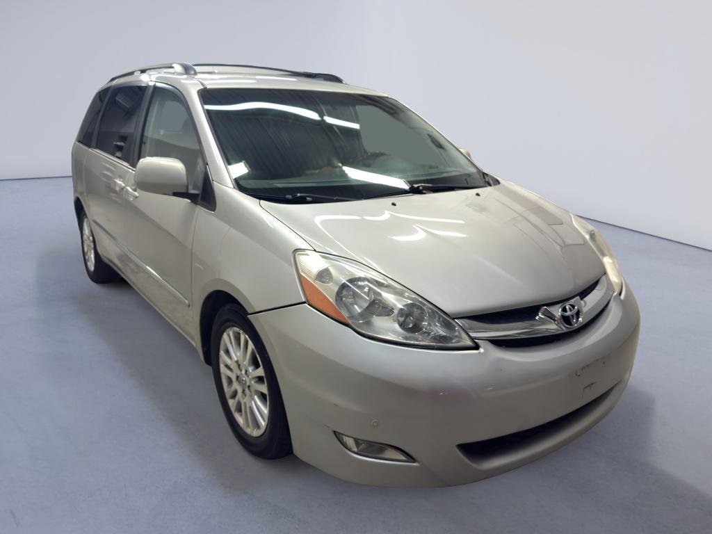 Used 2008 Toyota Sienna XLE Limited image 1