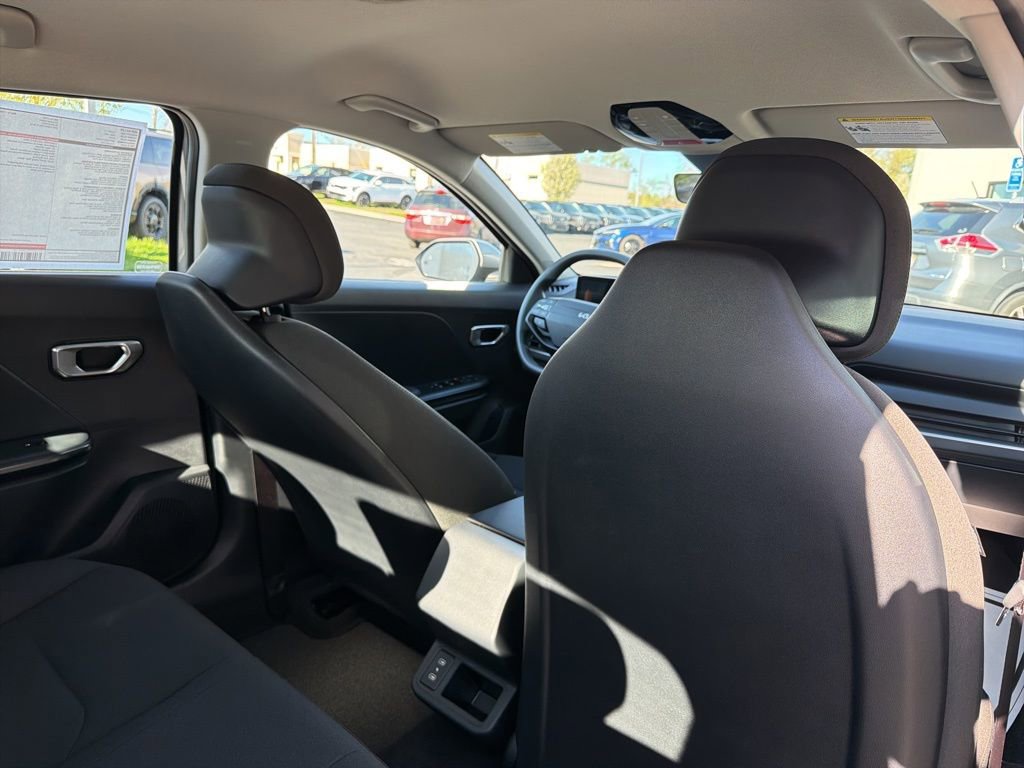 New 2026 Kia K4 FWD image 13