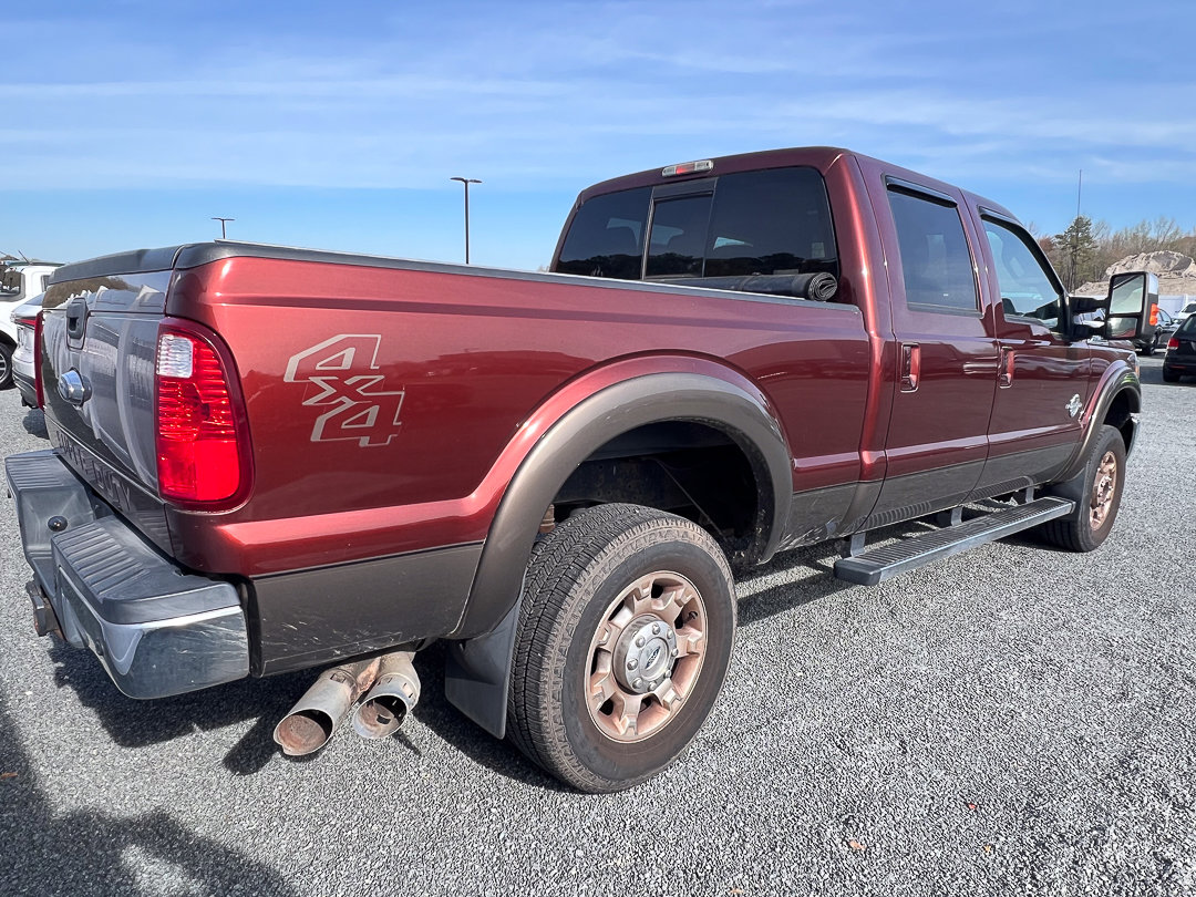 Used 2015 Ford F250 Lariat w/ Chrome Package image 5