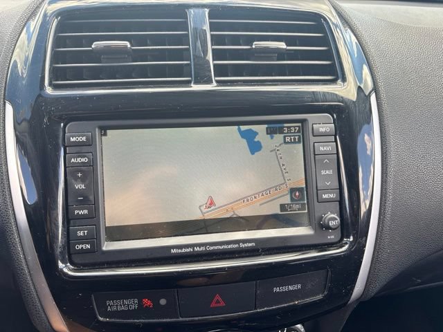 Used 2011 Mitsubishi Outlander Sport SE AWD/4WD image 17