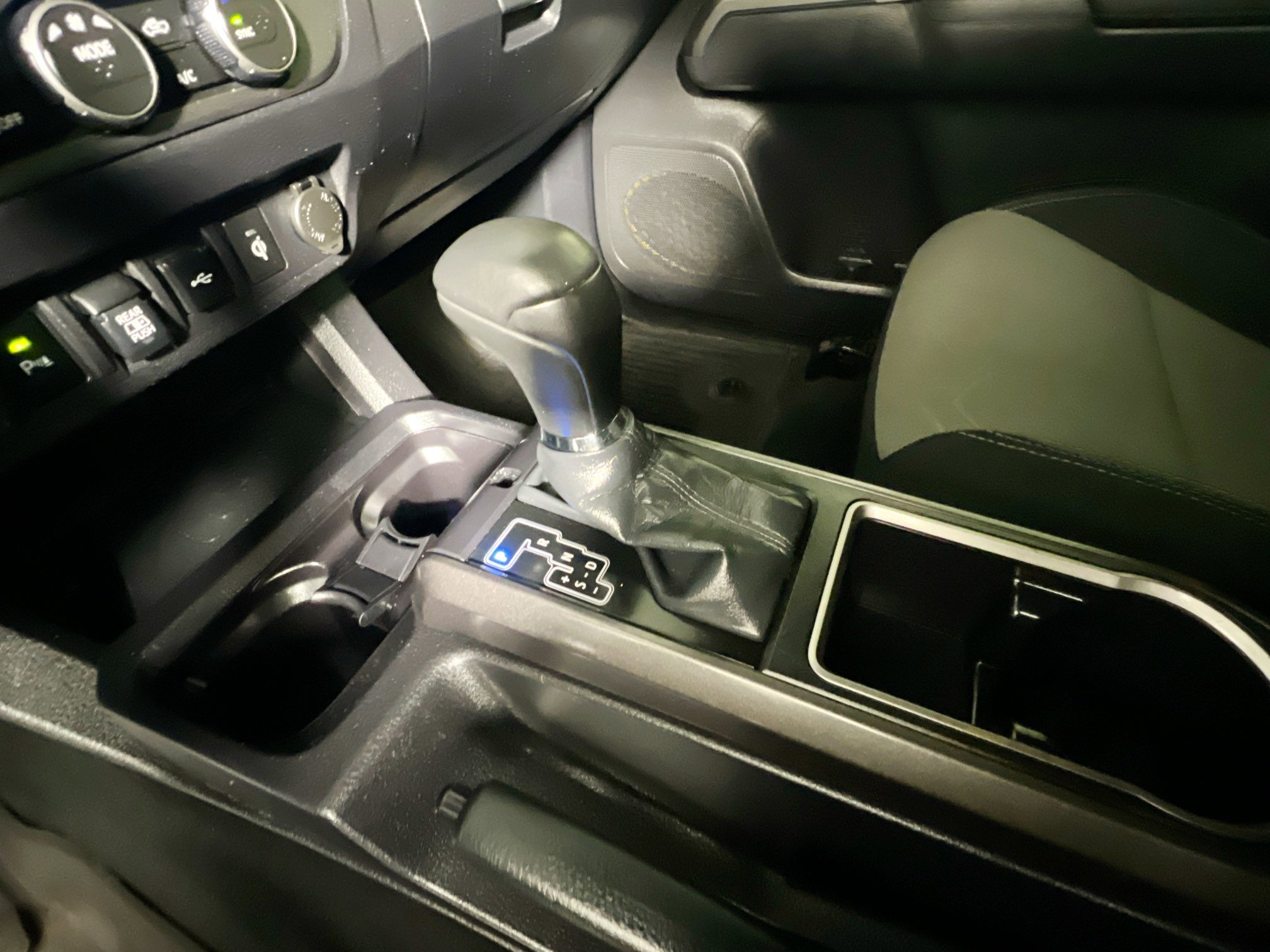 Used 2023 Toyota Tacoma TRD Sport w/ Advanced Technology Package image 26