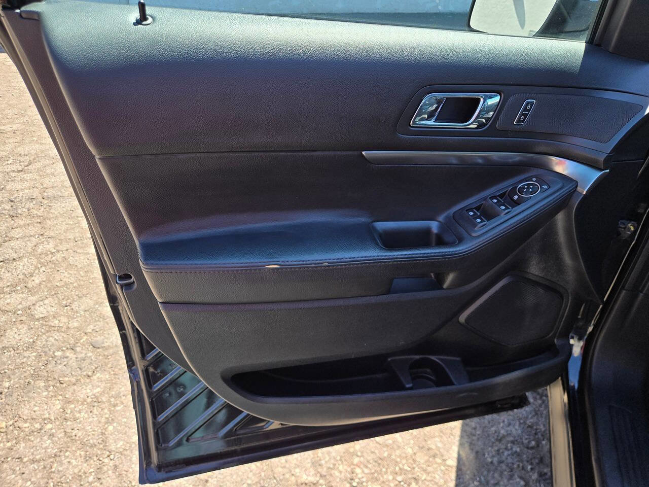 Used 2017 Ford Explorer 4WD Police Interceptor w/ Interior Upgrade Package image 20