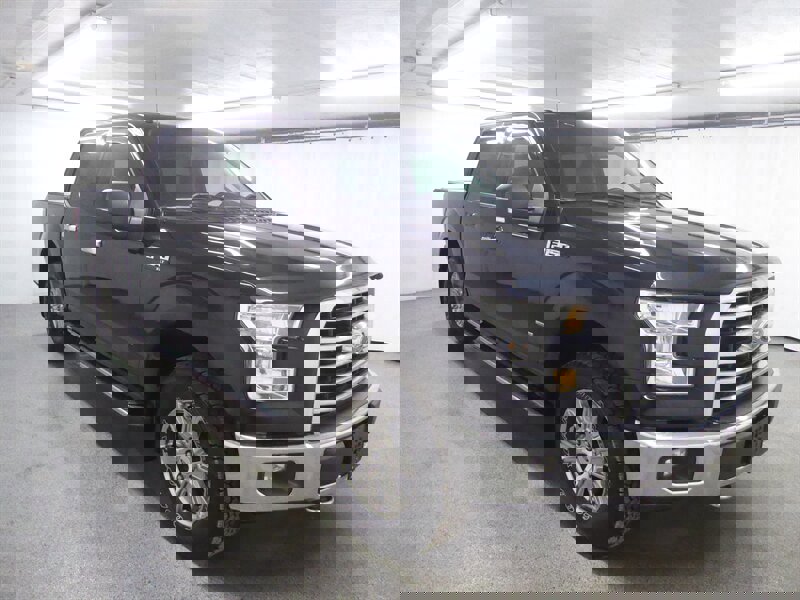 Used 2017 Ford F150 XLT w/ Equipment Group 302A Luxury image 1