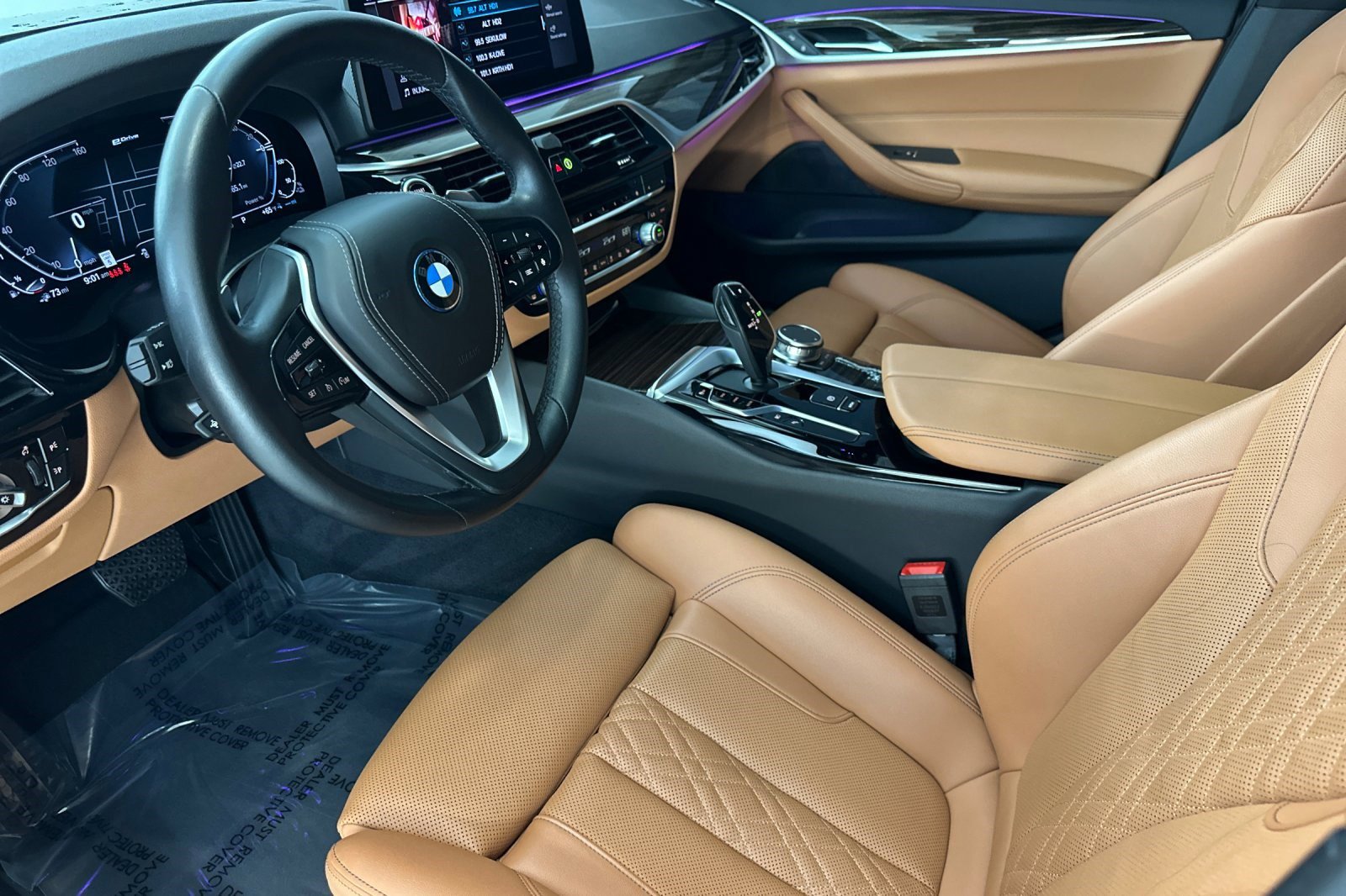 Certified 2023 BMW 530e w/ Convenience Package RWD image 5