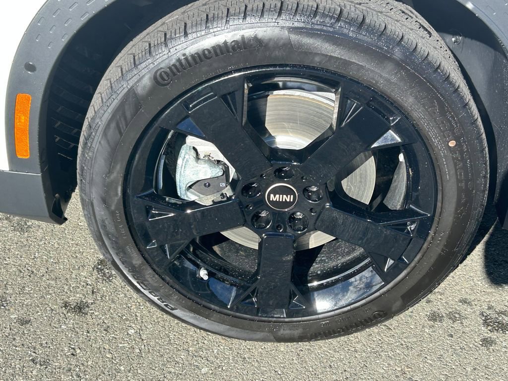 New 2026 MINI Cooper Countryman S w/ Comfort Package Max image 9