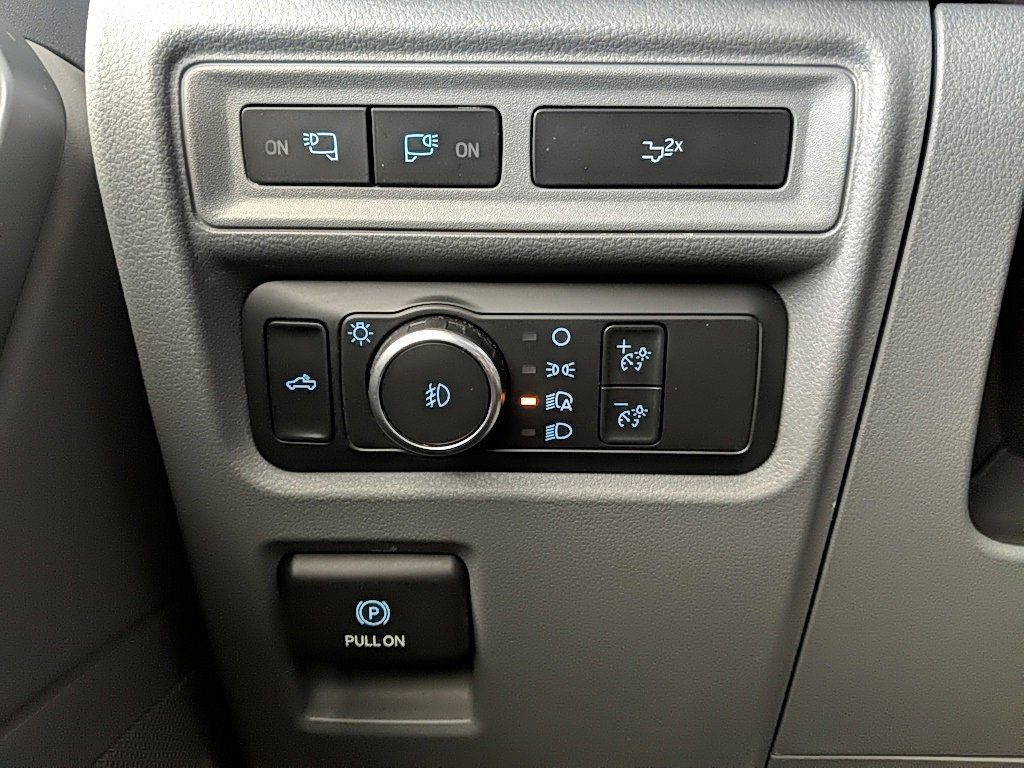 Certified 2022 Ford F150 XLT w/ Equipment Group 302A High image 20