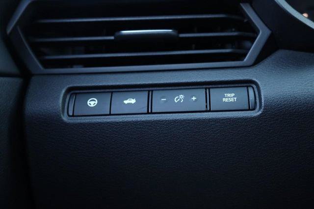 Certified 2025 Nissan Altima 2.5 SV w/ SV Premium Package FWD image 20