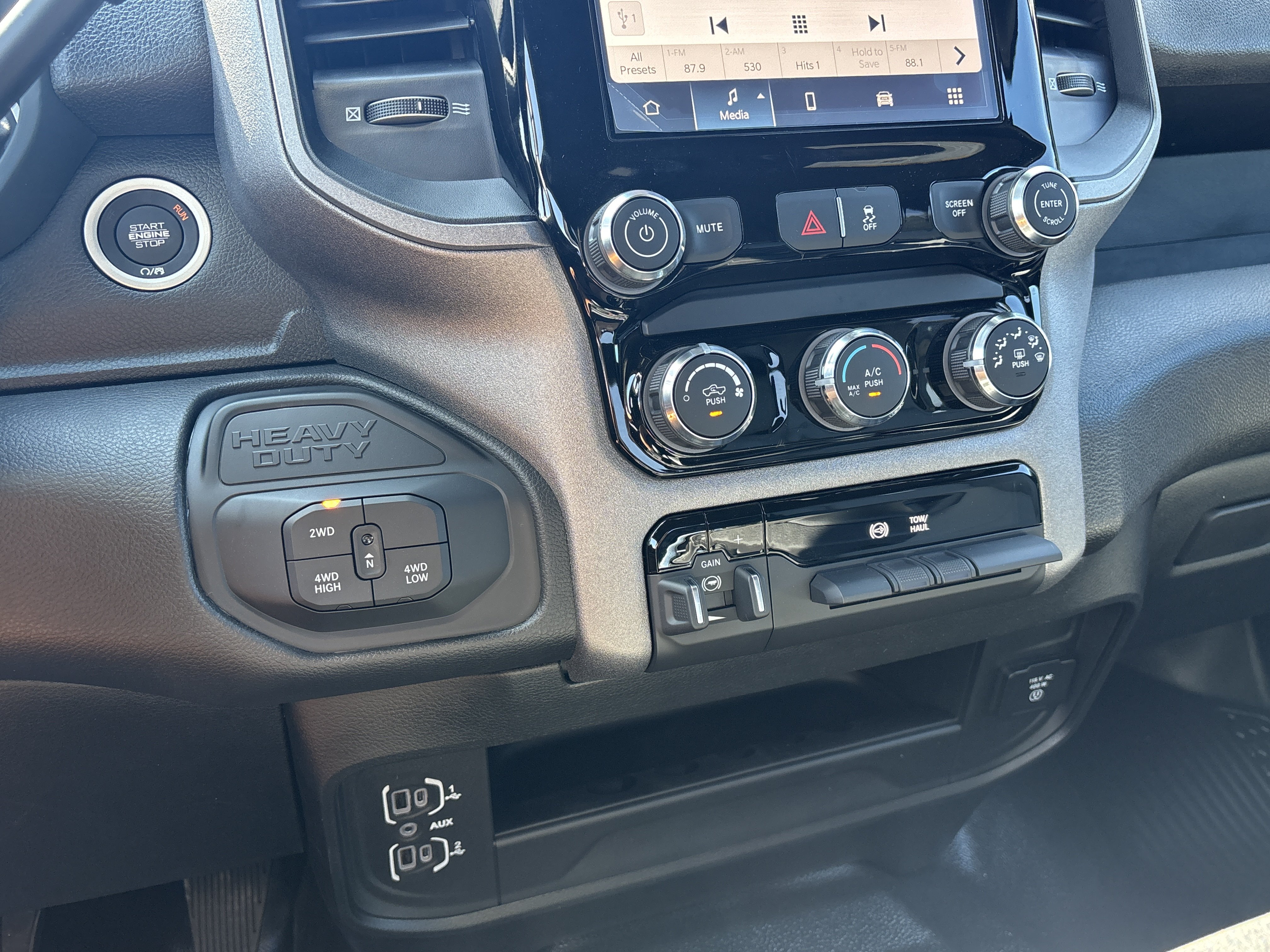 New 2026 RAM 3500 Tradesman AWD/4WD image 21