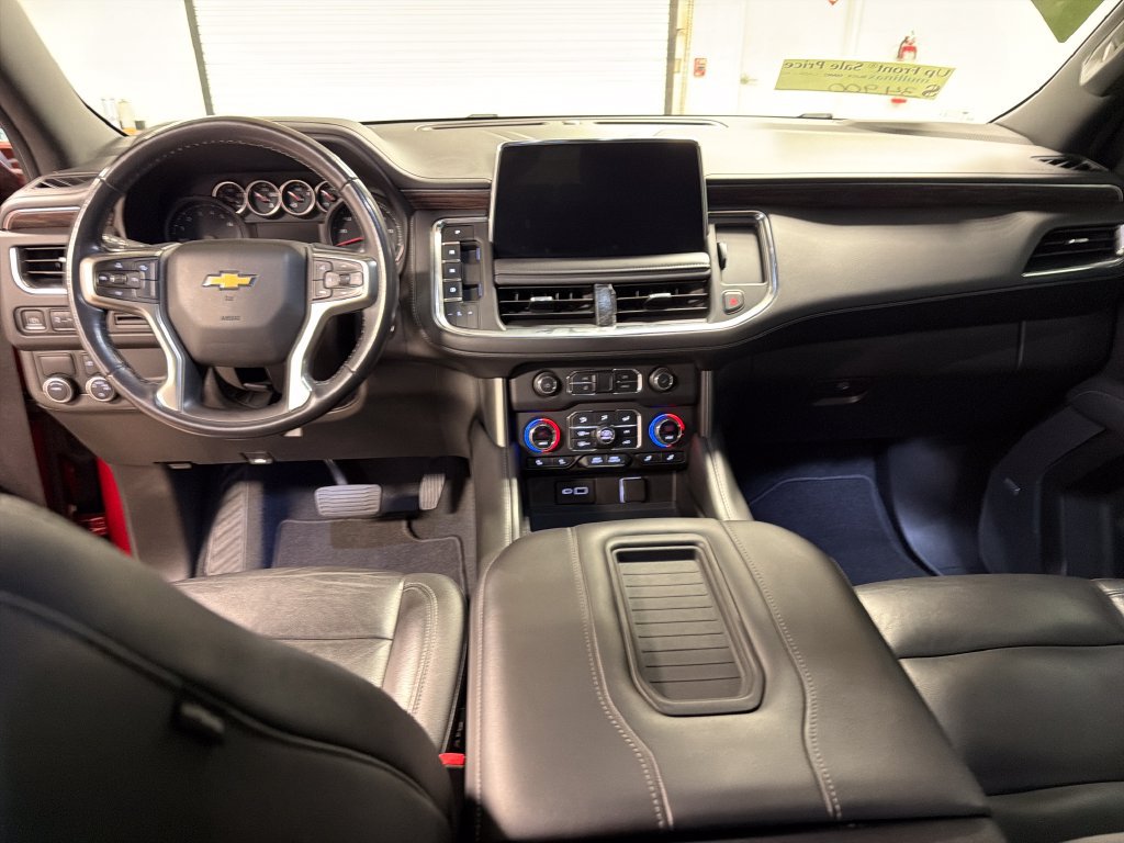 Used 2021 Chevrolet Suburban LT w/ Rear Media and Nav Package RWD image 28
