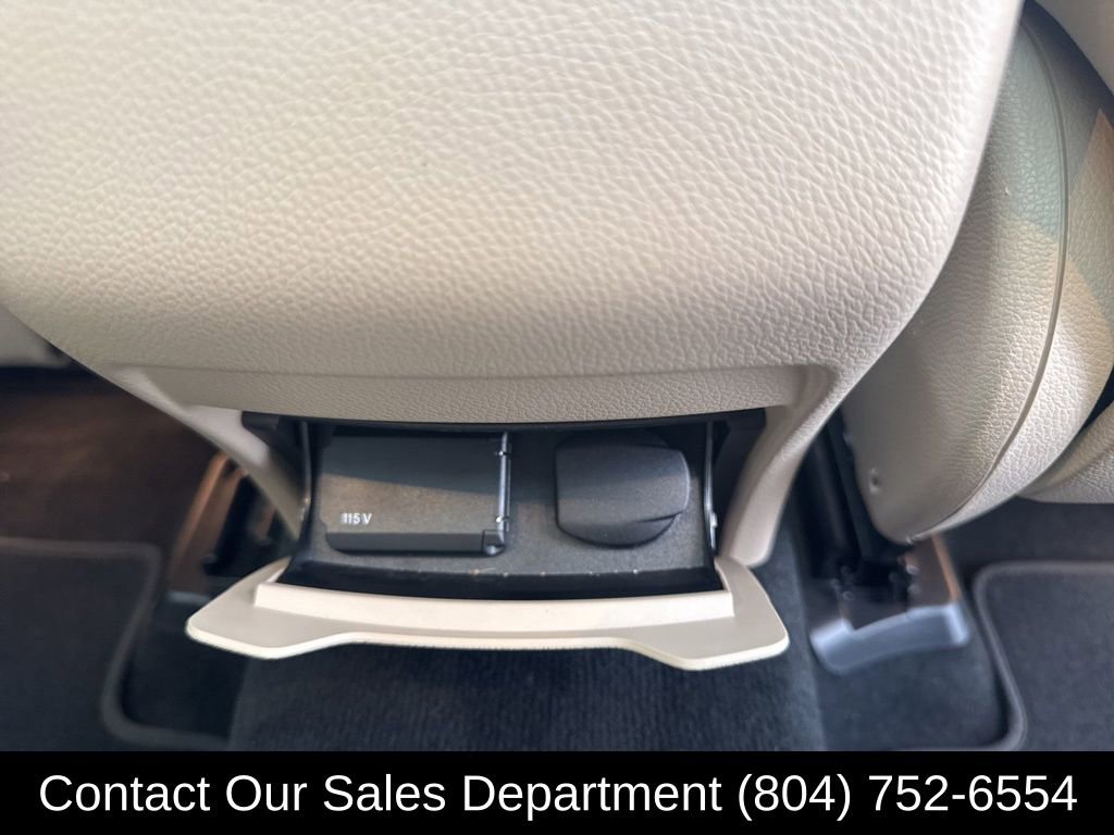 Used 2020 Mercedes-Benz GLC 300 4MATIC image 13