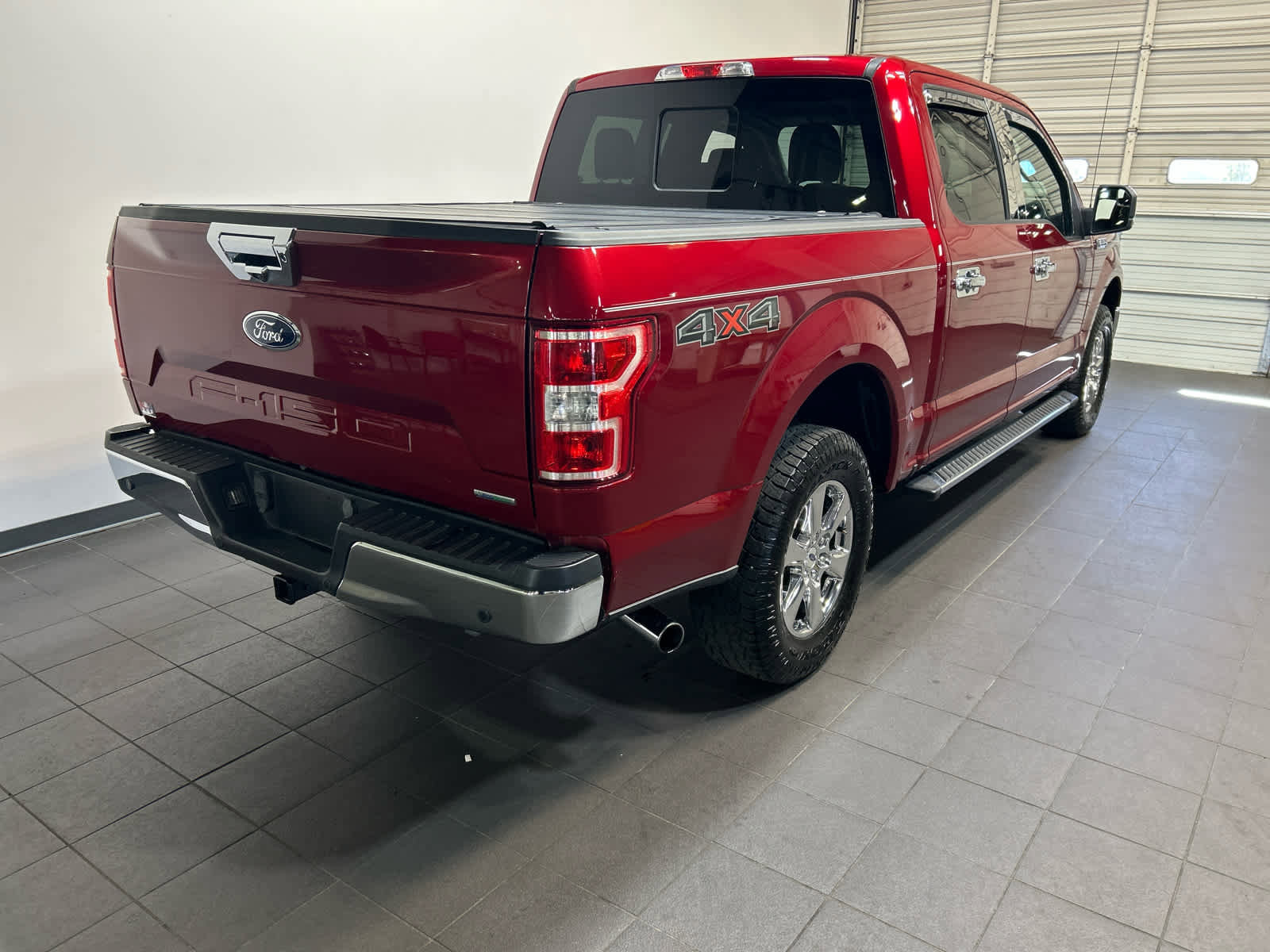 Used 2019 Ford F150 XLT w/ Equipment Group 302A Luxury AWD/4WD image 3