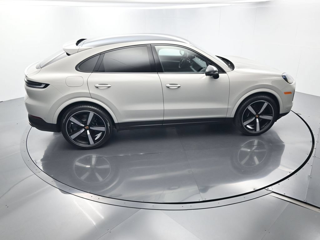 Certified 2026 Porsche Cayenne Coupe AWD/4WD image 42