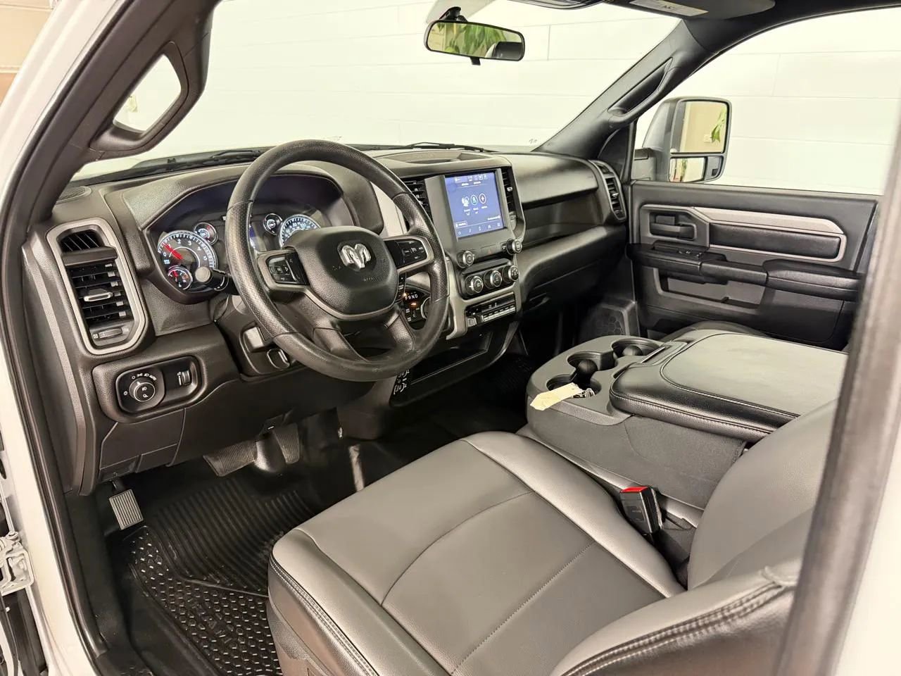 Used 2023 RAM 2500 Tradesman AWD/4WD image 12