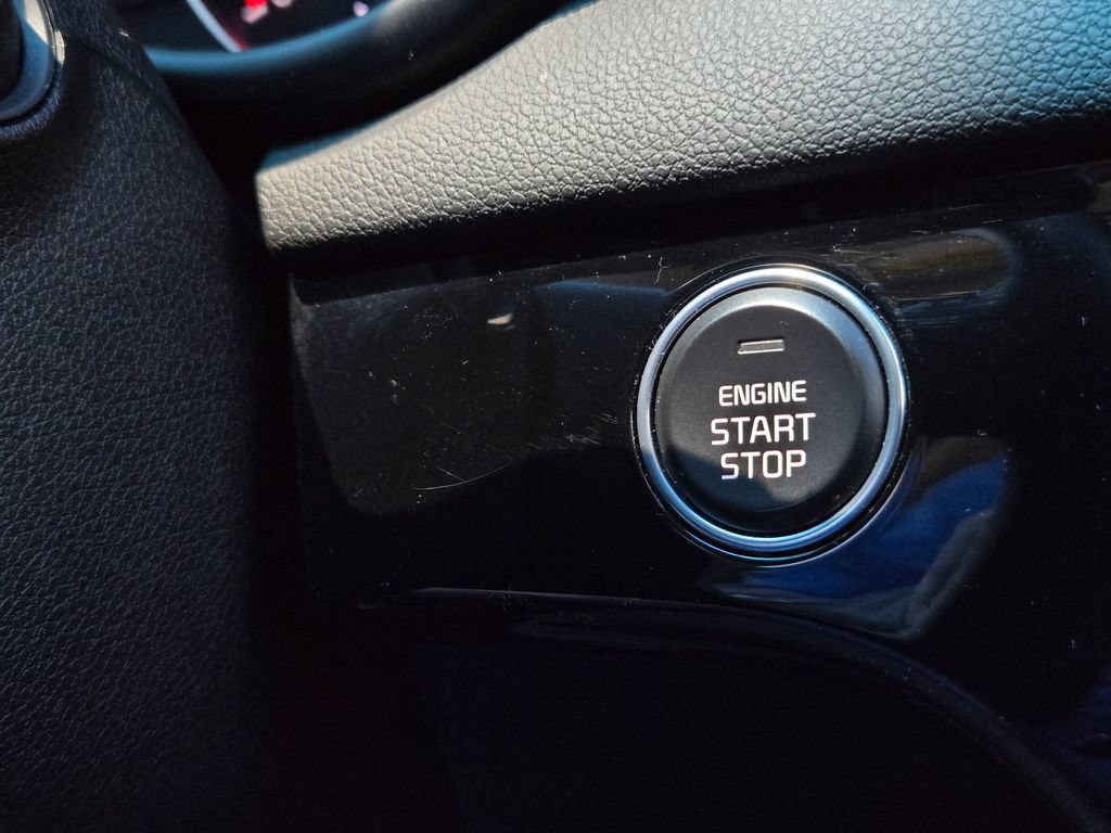 Used 2021 Kia Sportage EX FWD image 18