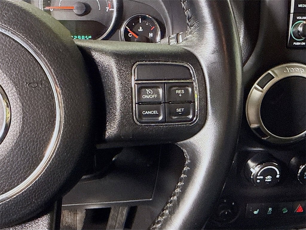 Used 2018 Jeep Wrangler Unlimited Sahara w/ Max Tow Package image 18