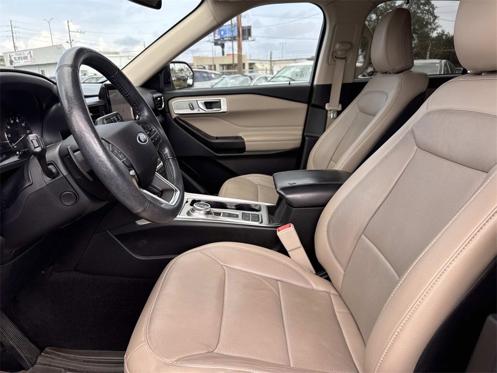 Used 2020 Ford Explorer Limited image 25