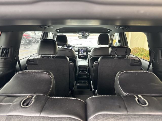 Certified 2023 Jeep Grand Cherokee L Laredo AWD/4WD image 19