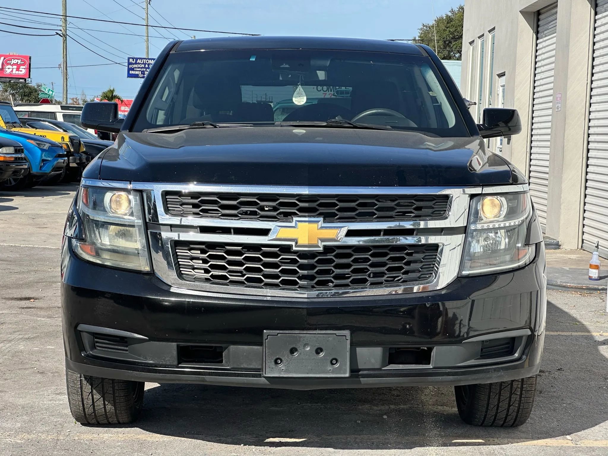 Used 2018 Chevrolet Tahoe 2WD w/ Enhanced Driver Alert Package image 5