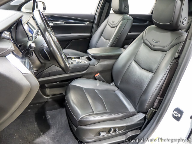 Certified 2024 Cadillac XT5 Premium Luxury w/ LPO, Floor Liner Package AWD/4WD image 10