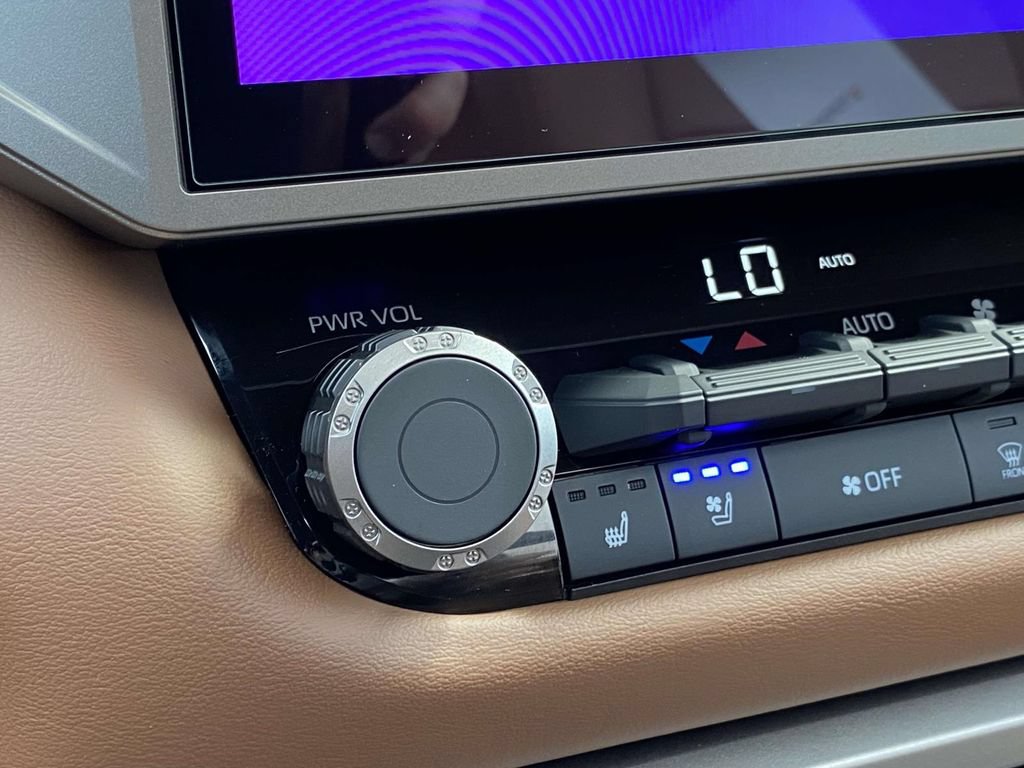 New 2026 Toyota Tundra 1794 Edition AWD/4WD image 24