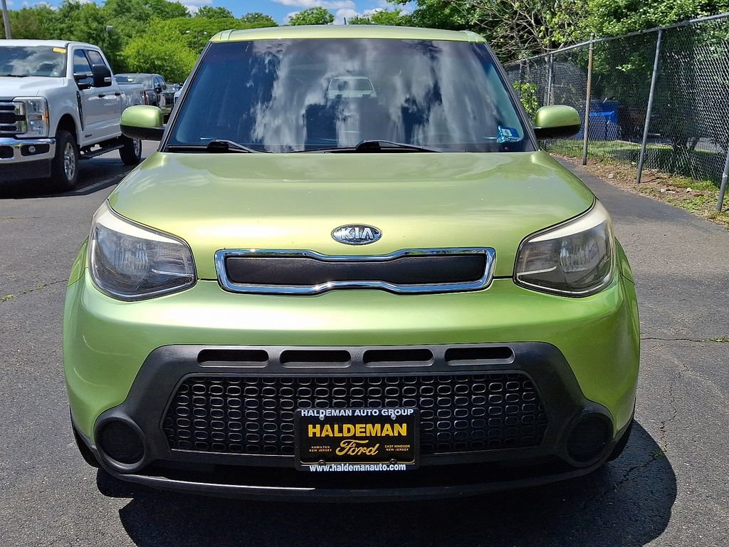 Used 2014 Kia Soul FWD image 2