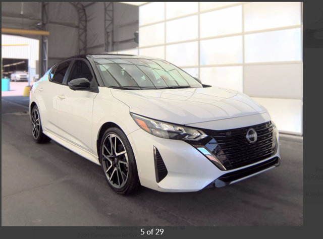 Used 2025 Nissan Sentra SR w/ SR Premium Package FWD image 1