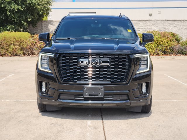 Used 2021 GMC Yukon Denali w/ Denali Ultimate Package AWD/4WD image 2