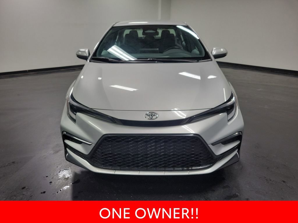 Used 2023 Toyota Corolla SE image 3