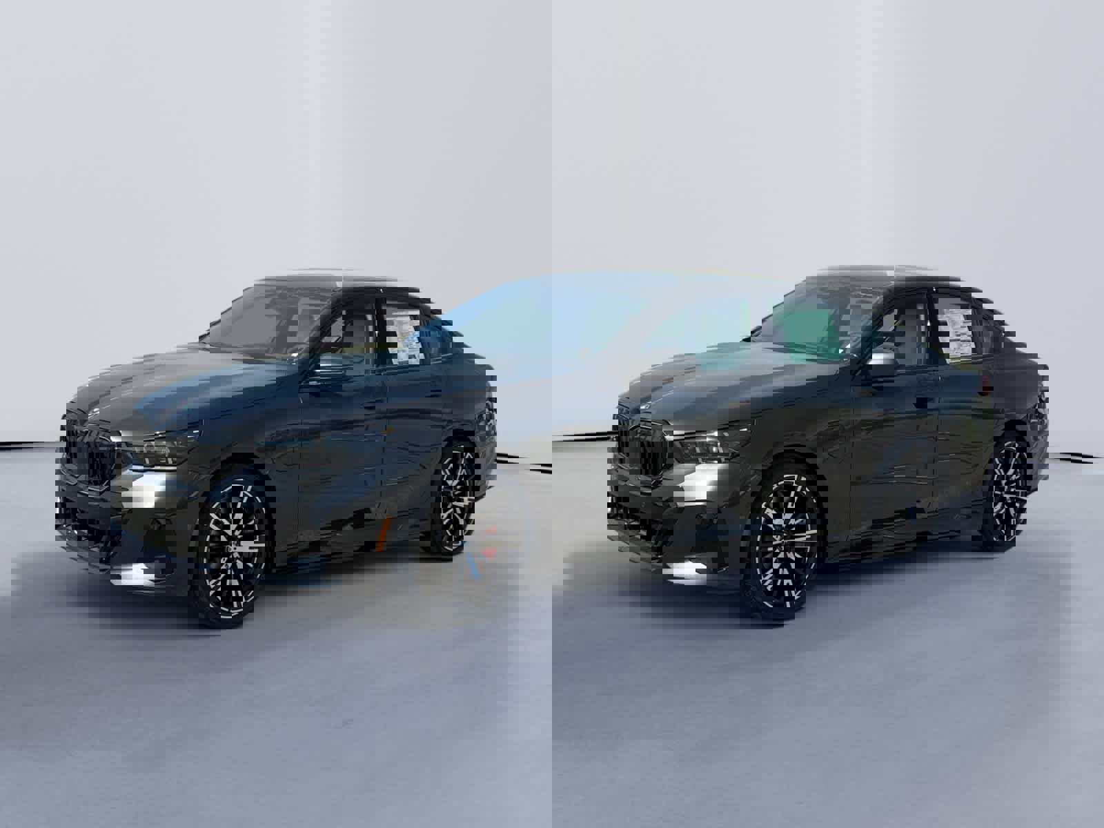 New 2026 BMW 550e xDrive AWD/4WD image 7