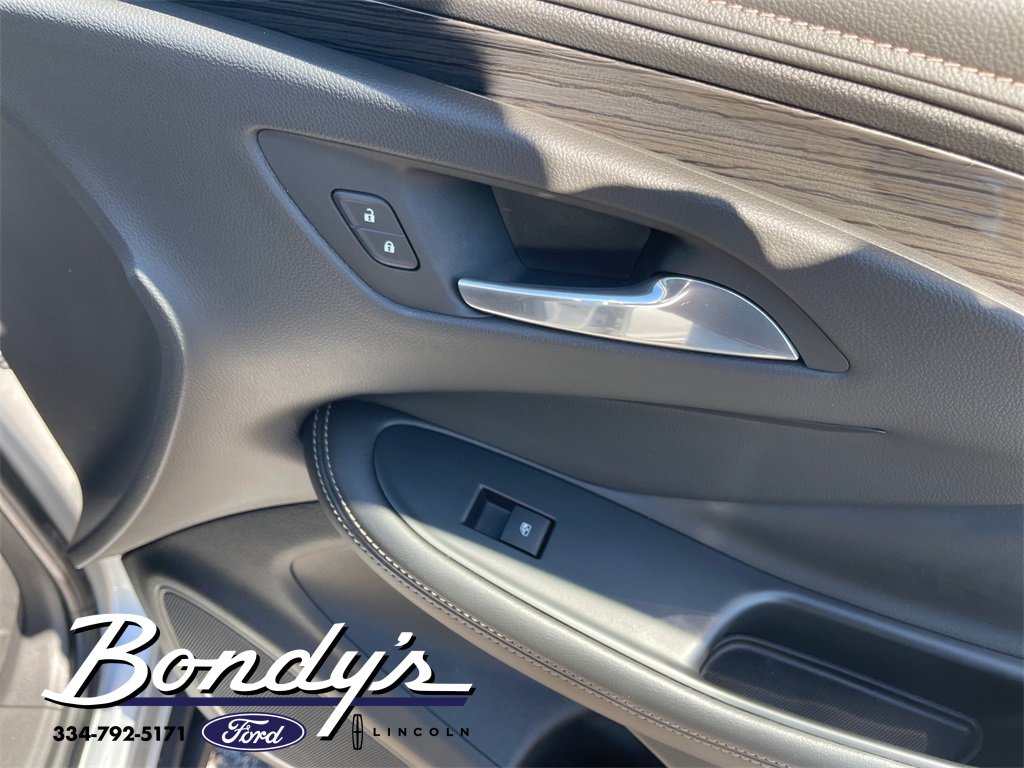 Used 2016 Buick Envision Premium image 24