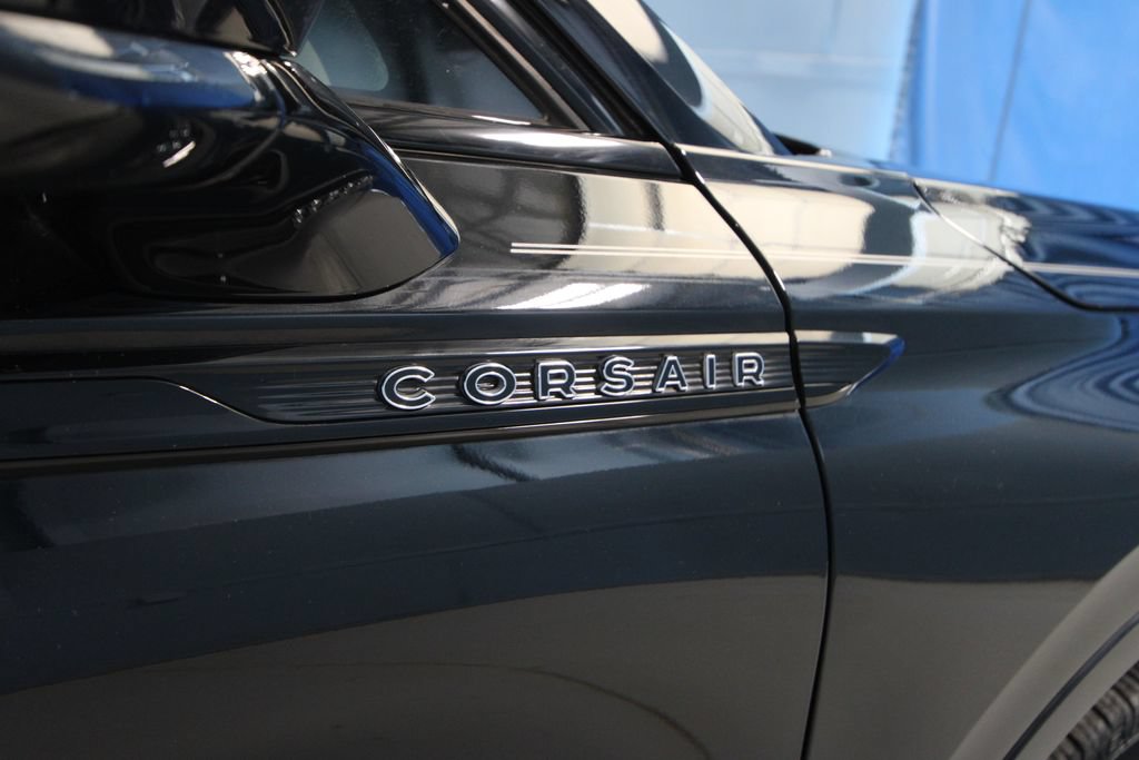 Used 2024 Lincoln Corsair AWD w/ Equipment Group 101A image 37