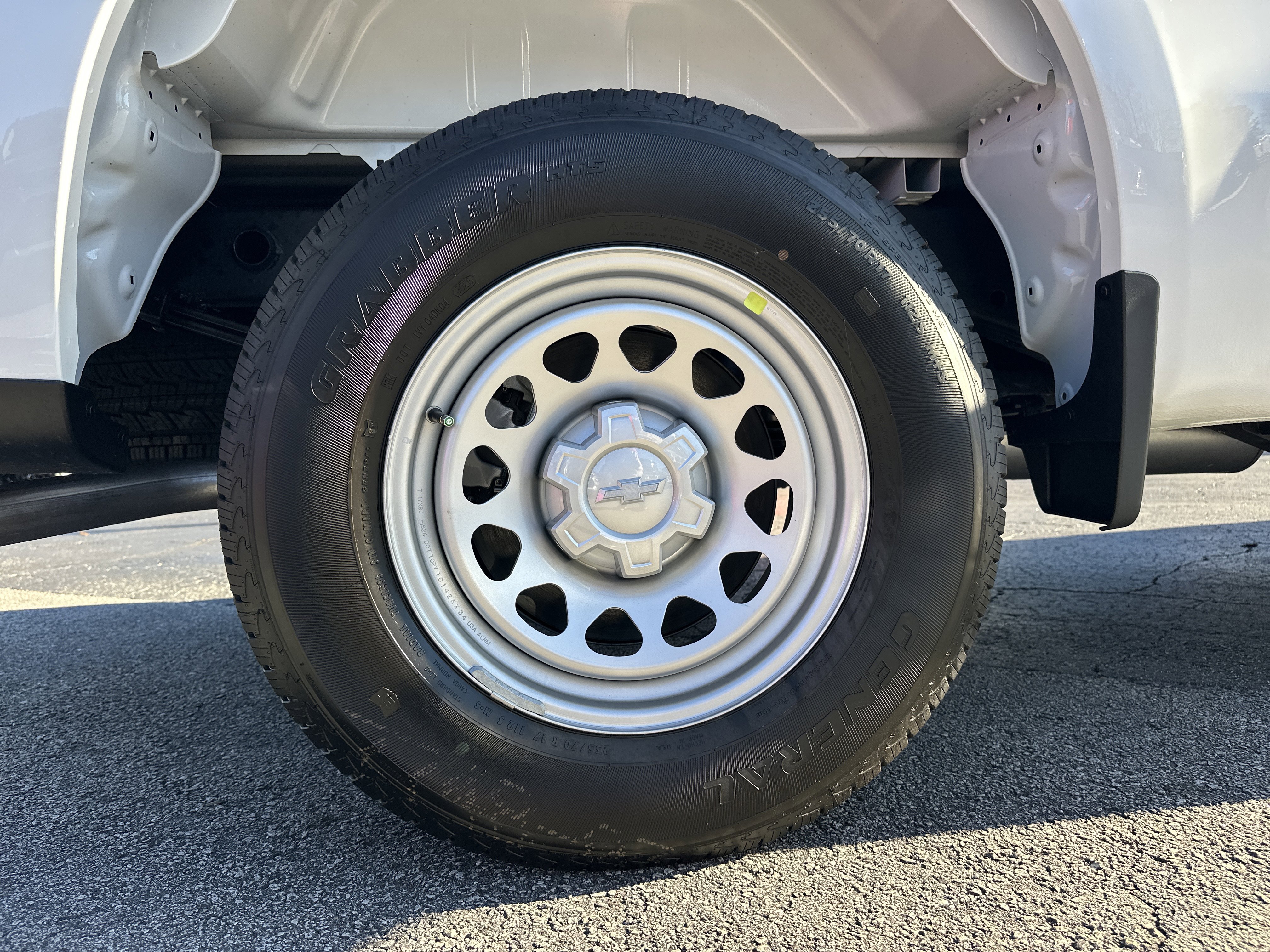 New 2026 Chevrolet Silverado 1500 W/T w/ Trailering Package image 17