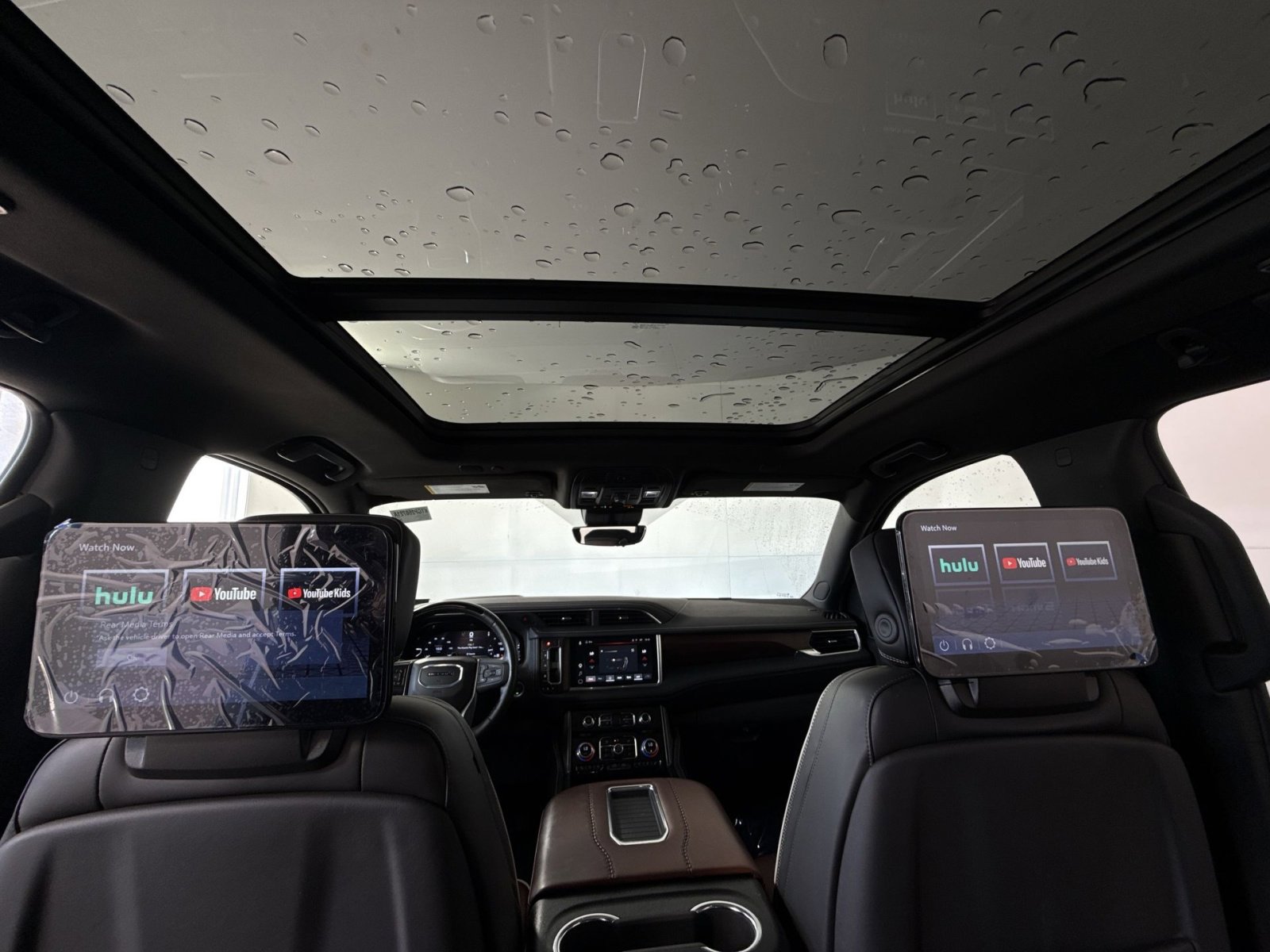 Used 2024 GMC Yukon Denali Ultimate image 24