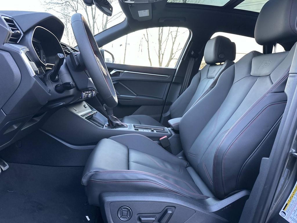 New 2025 Audi Q3 2.0T Premium Plus image 27